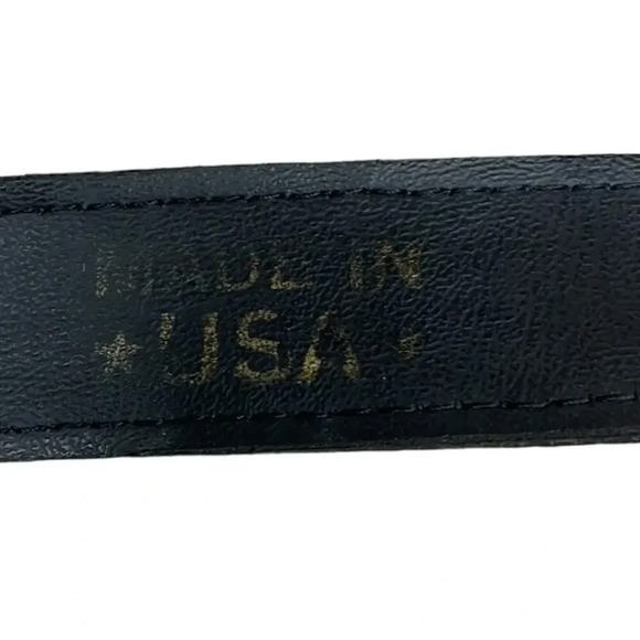 Unique Gold/Silver Shell Motif Buckle Genuine Leather Belt 33 1/2" Long - Picture 5 of 5